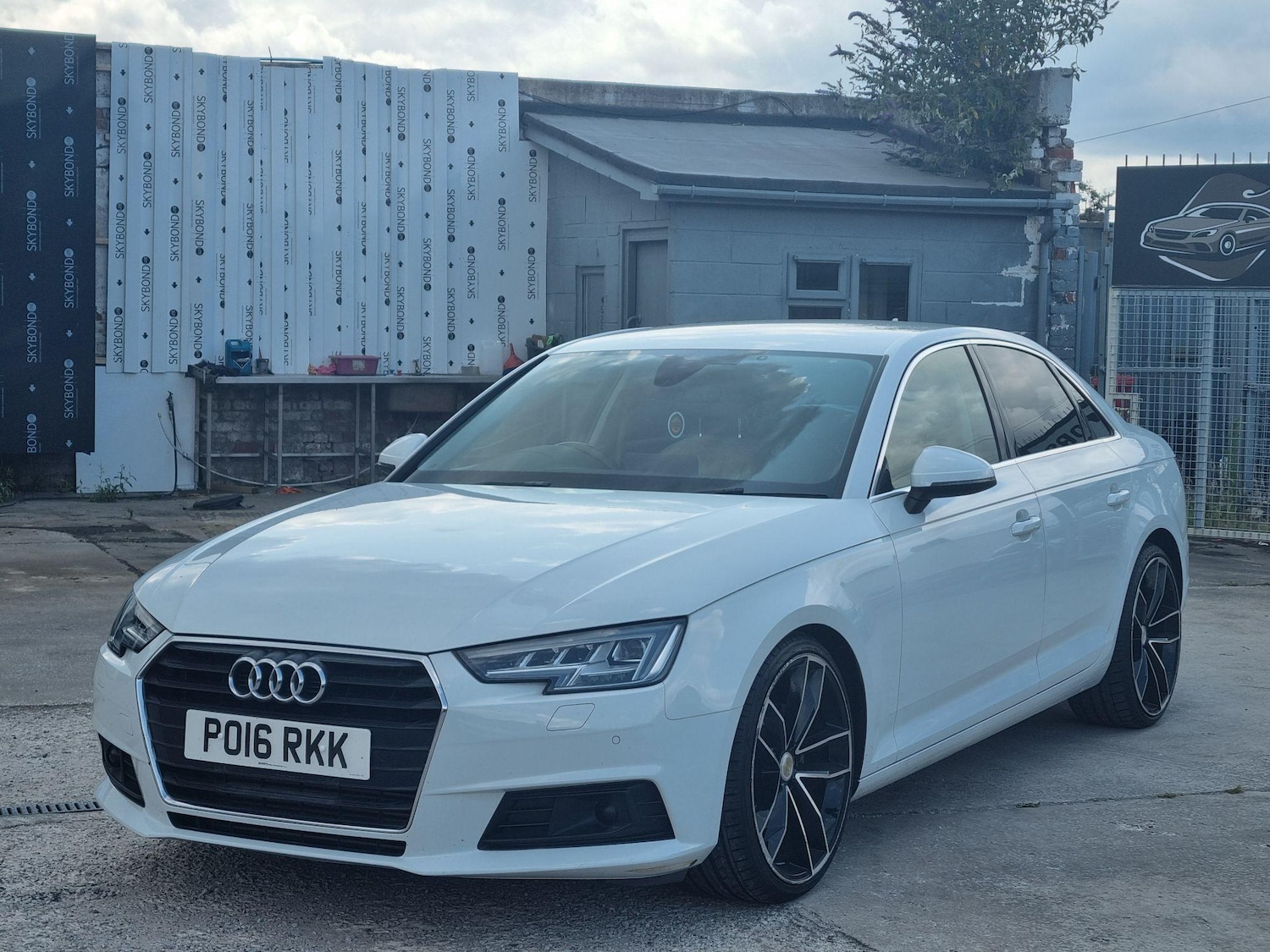 Used Audi A4 2025 for sale - 76370710: Photo 3