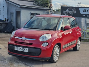 Used Fiat 500L 2015 for sale - 76371426: Photo