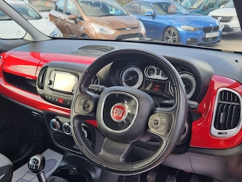 Used Fiat 500L 2015 for sale - 76371426: Photo