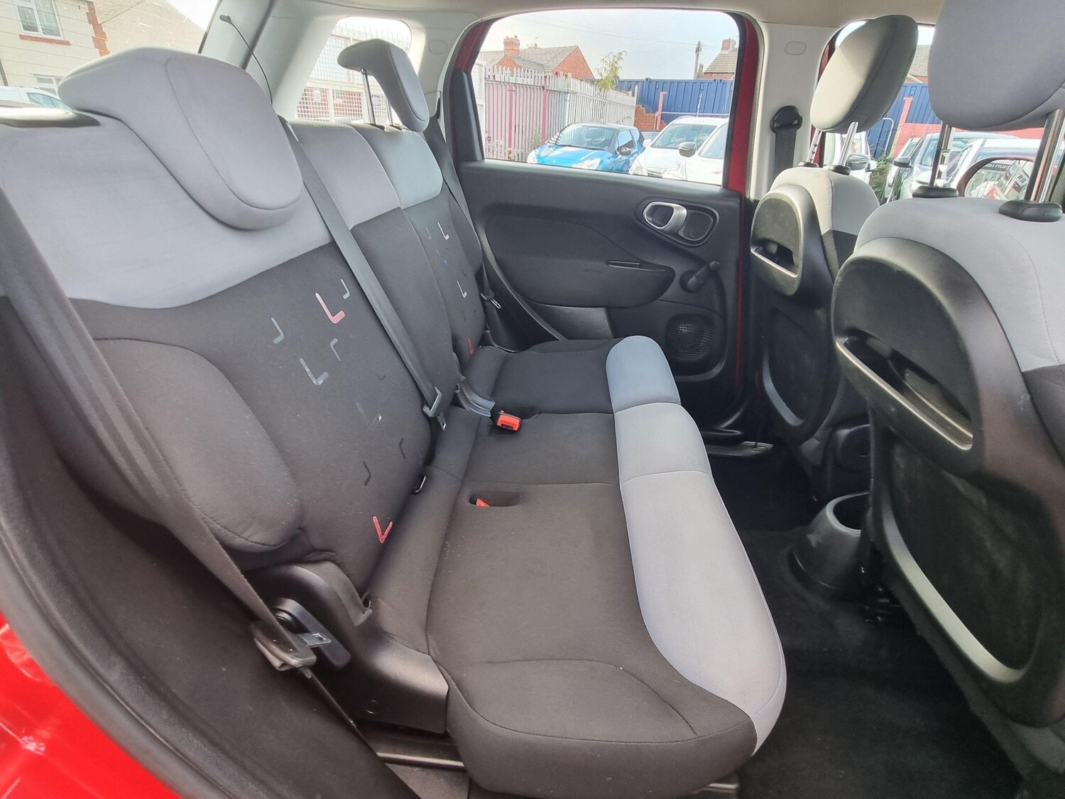 Used Fiat 500L 2015 for sale - 76371426: Photo 6