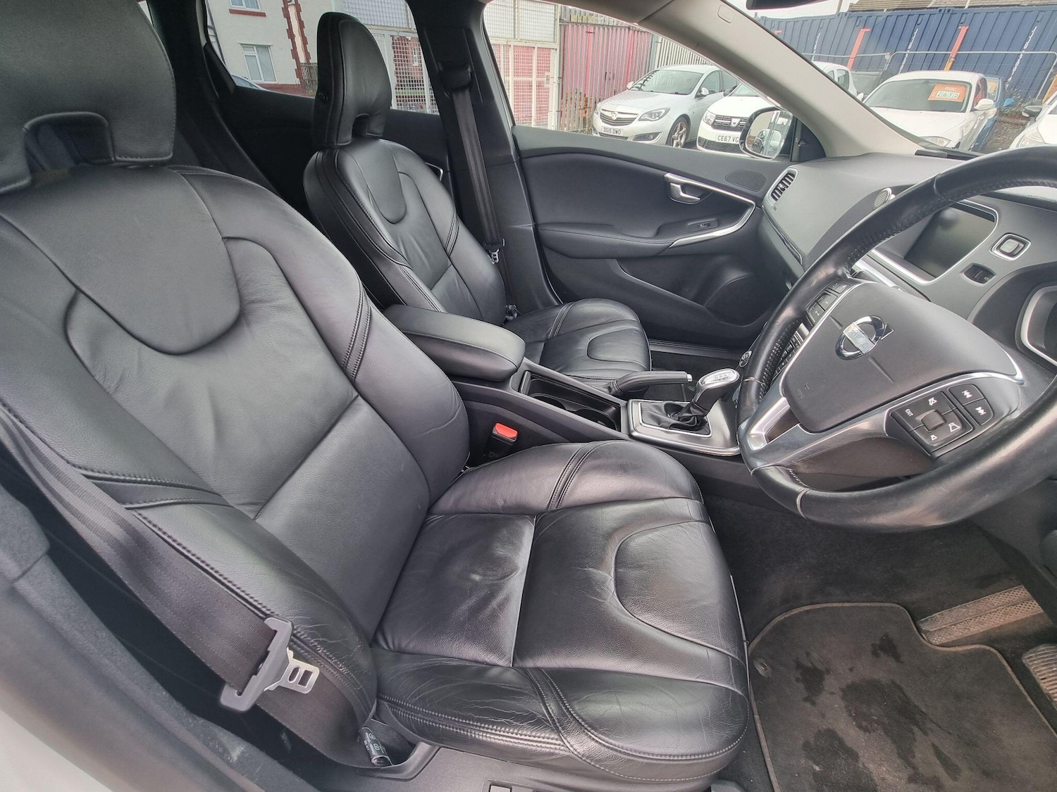 Used Volvo V40 for sale - 77412131: Photo 5