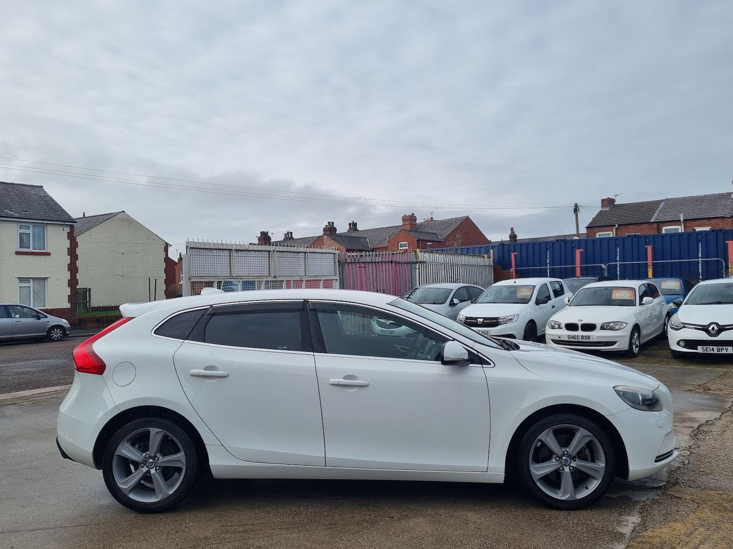 Used Volvo V40 for sale - 77412131: Photo 8