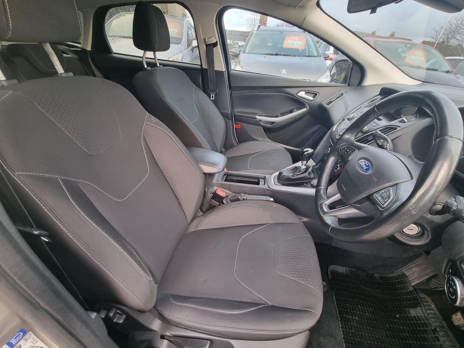 Used Ford Focus 2015 for sale - 76671370: Photo 5