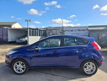 Used Ford Fiesta 2015 for sale - 76512771: Photo