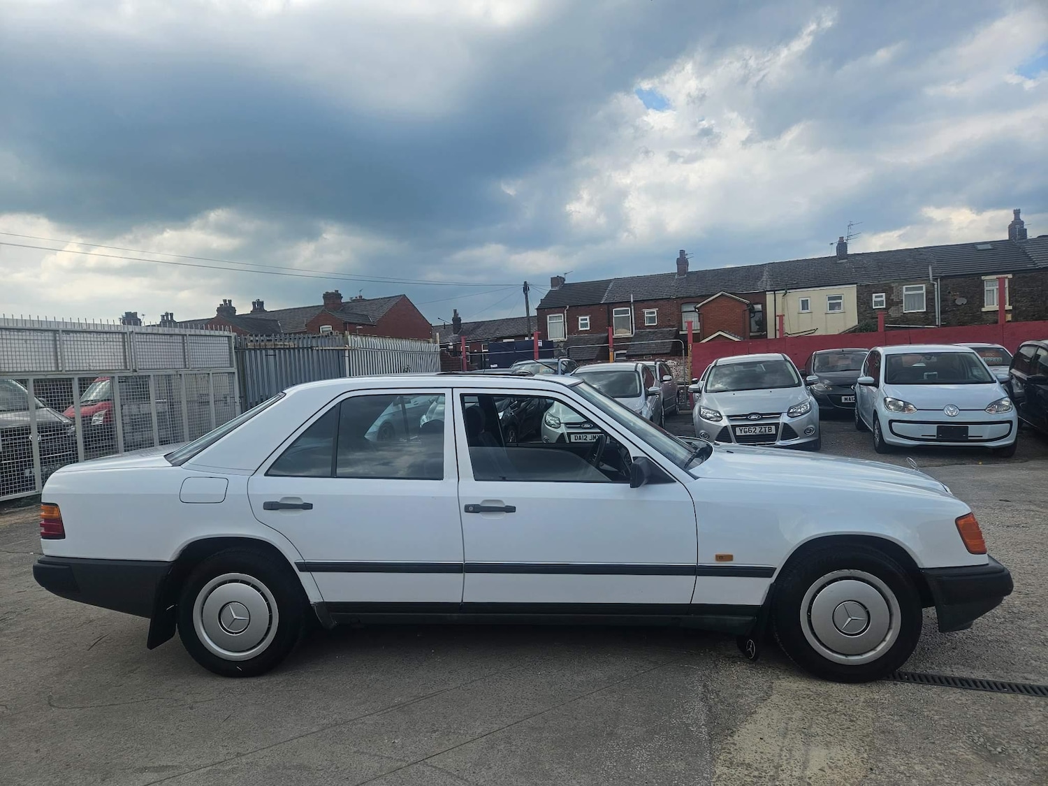 Used Mercedes-Benz 230 for sale - 76370659: Photo 8