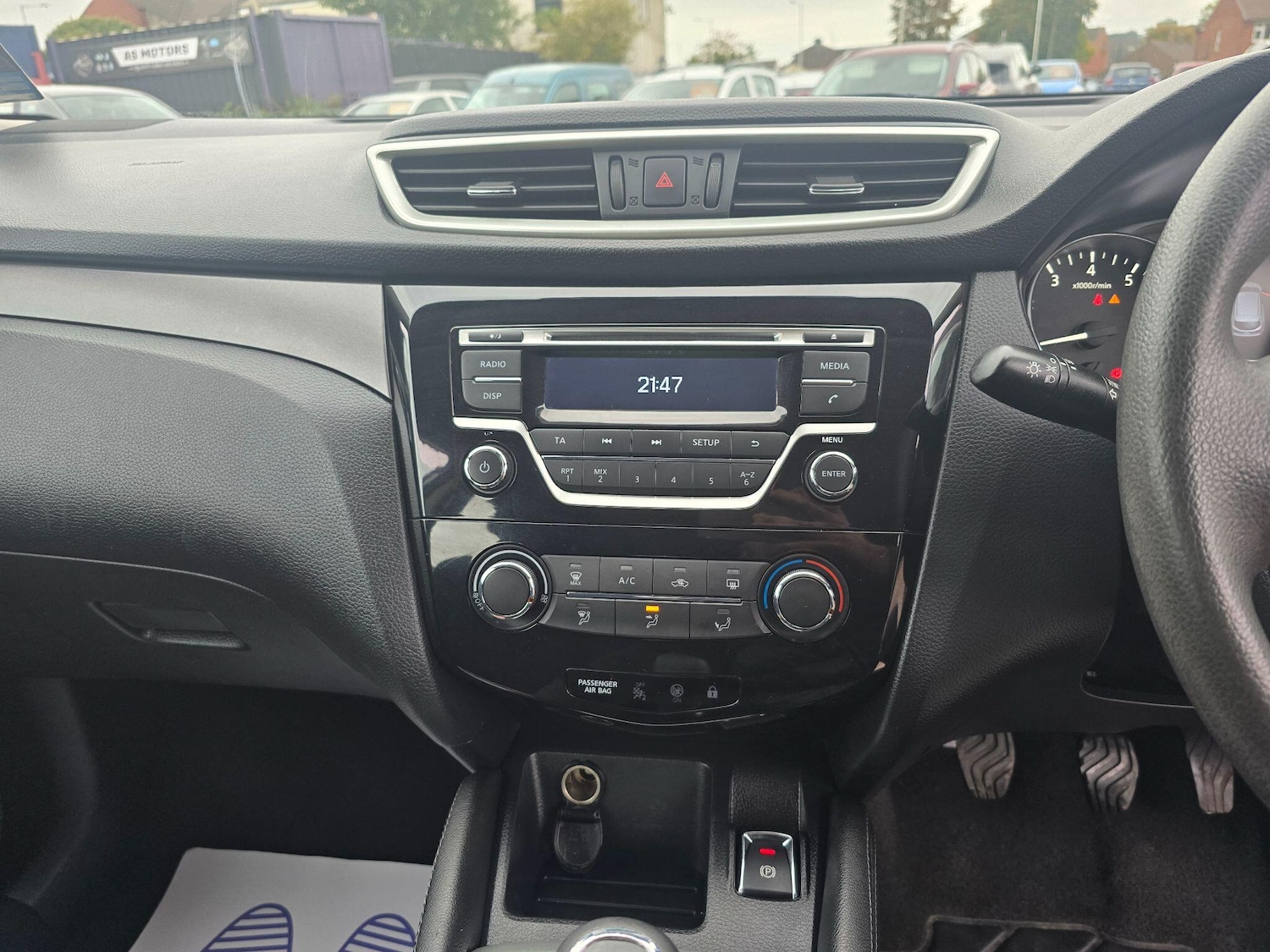 Used Nissan Qashqai 2014 for sale - 76371489: Photo 11
