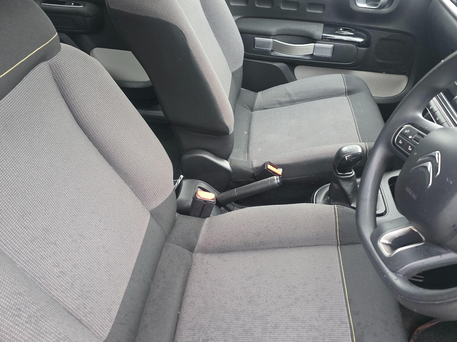 Used Citroen C3 2018 for sale - 76824232: Photo 12