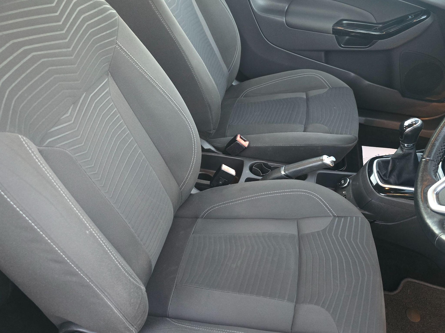 Used Ford Fiesta 2015 for sale - 77120235: Photo 12