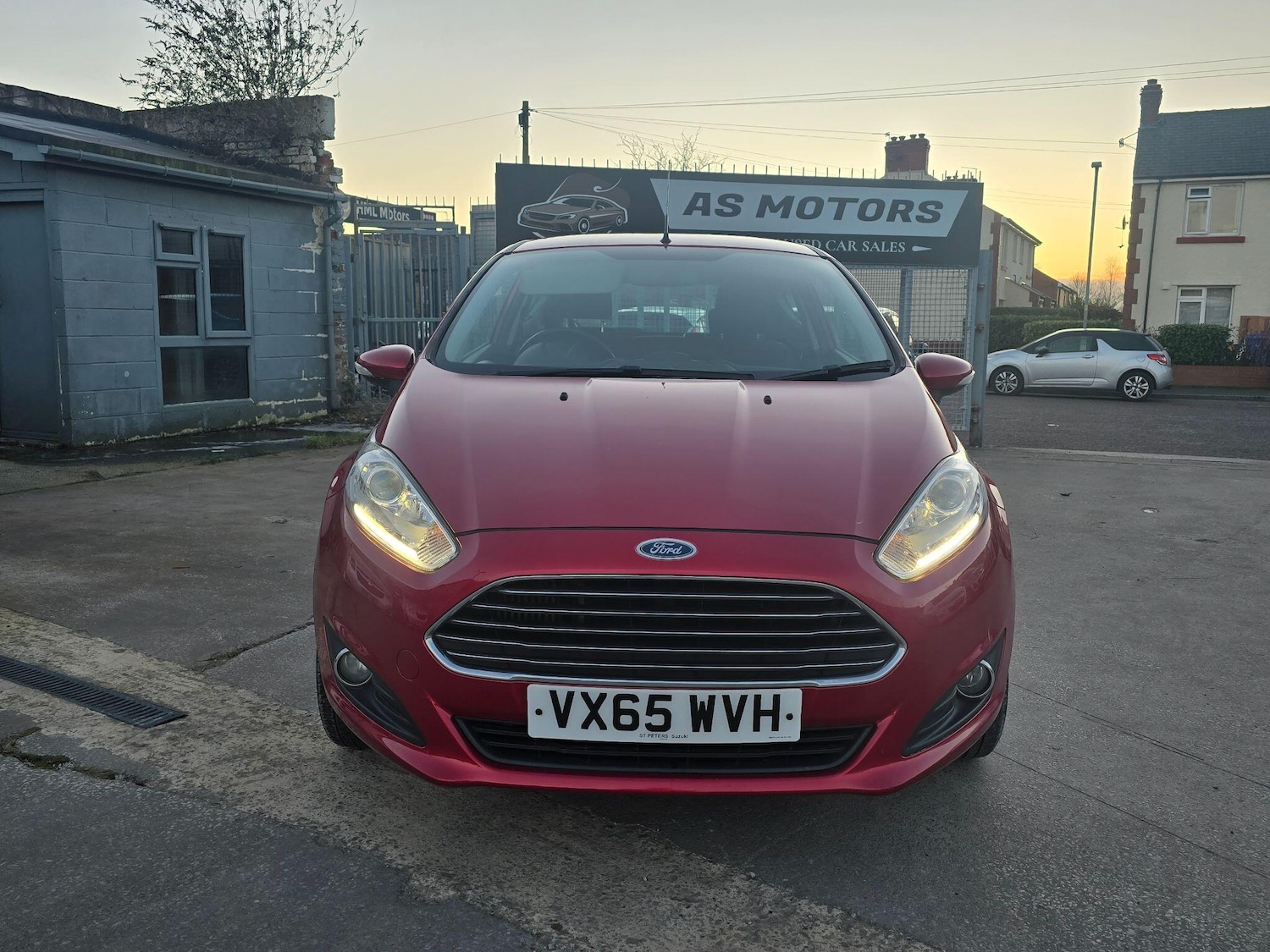 Used Ford Fiesta 2015 for sale - 77120235: Photo 2