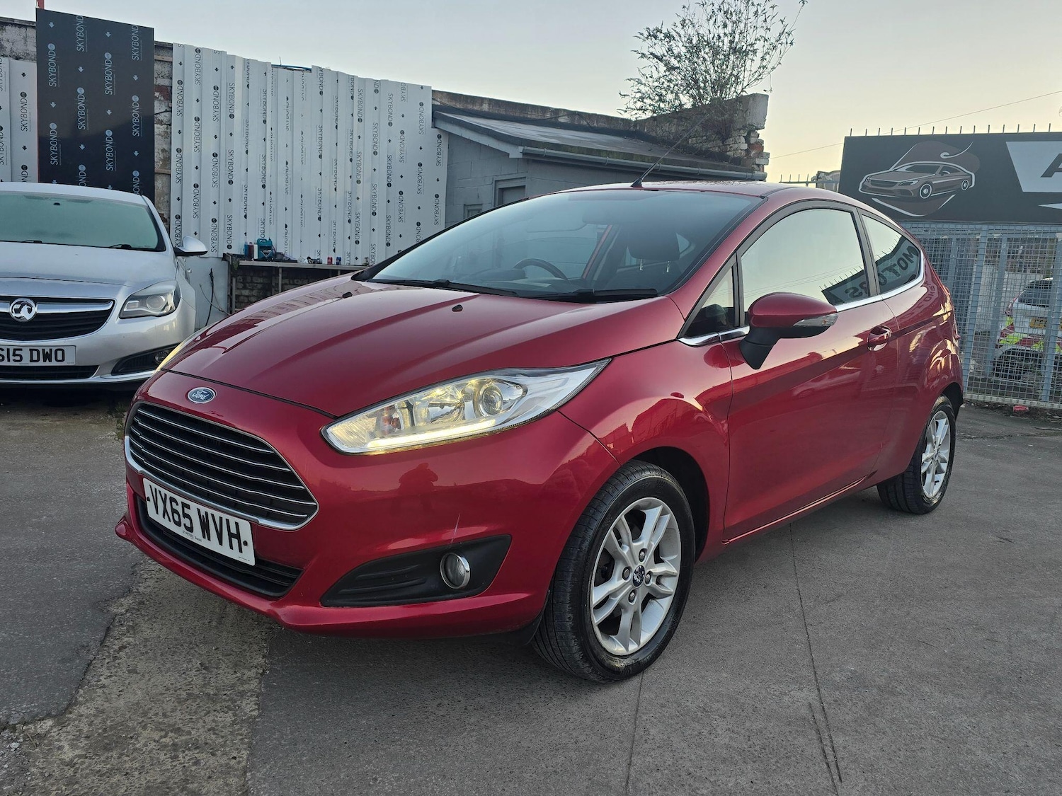 Used Ford Fiesta 2015 for sale - 77120235: Photo 3