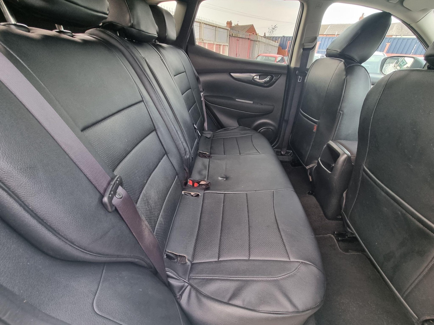 Used Nissan Qashqai 2016 for sale - 76992301: Photo 6