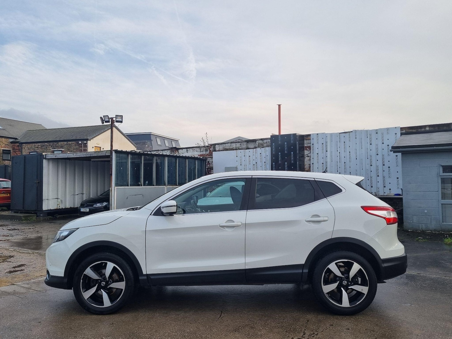 Used Nissan Qashqai 2016 for sale - 76992301: Photo 7