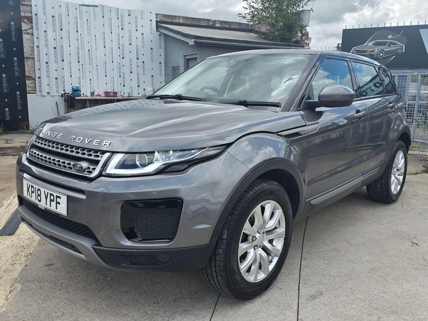 Used Land Rover Range Rover Evoque 2018 for sale - 76371555: Photo 3