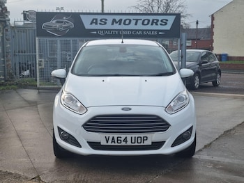 Used Ford Fiesta 2015 for sale - 77039975: Photo