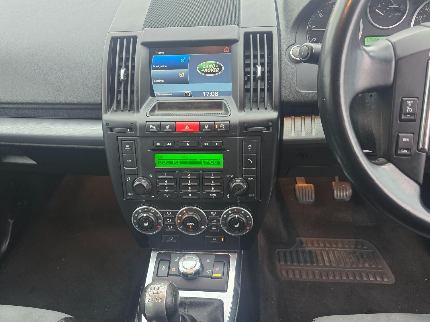 Used Land Rover Freelander 2012 for sale - 77839461: Photo 11