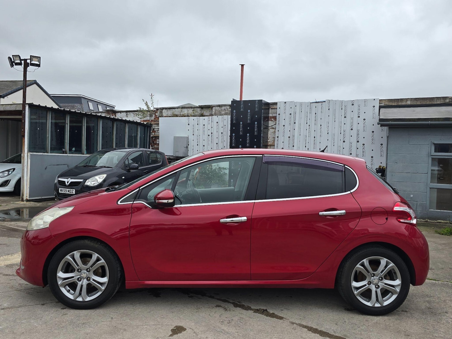 Used Peugeot 208 for sale - 77400773: Photo 4