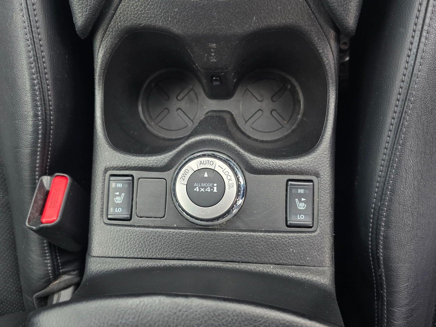 Used Nissan X-Trail 2014 for sale - 77163129: Photo 12