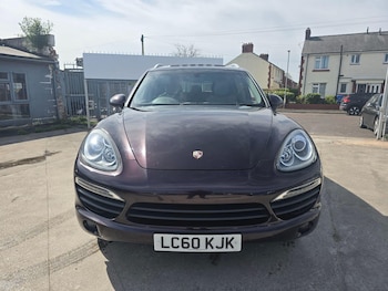 Used Porsche Cayenne 2010 for sale - 76371321: Photo