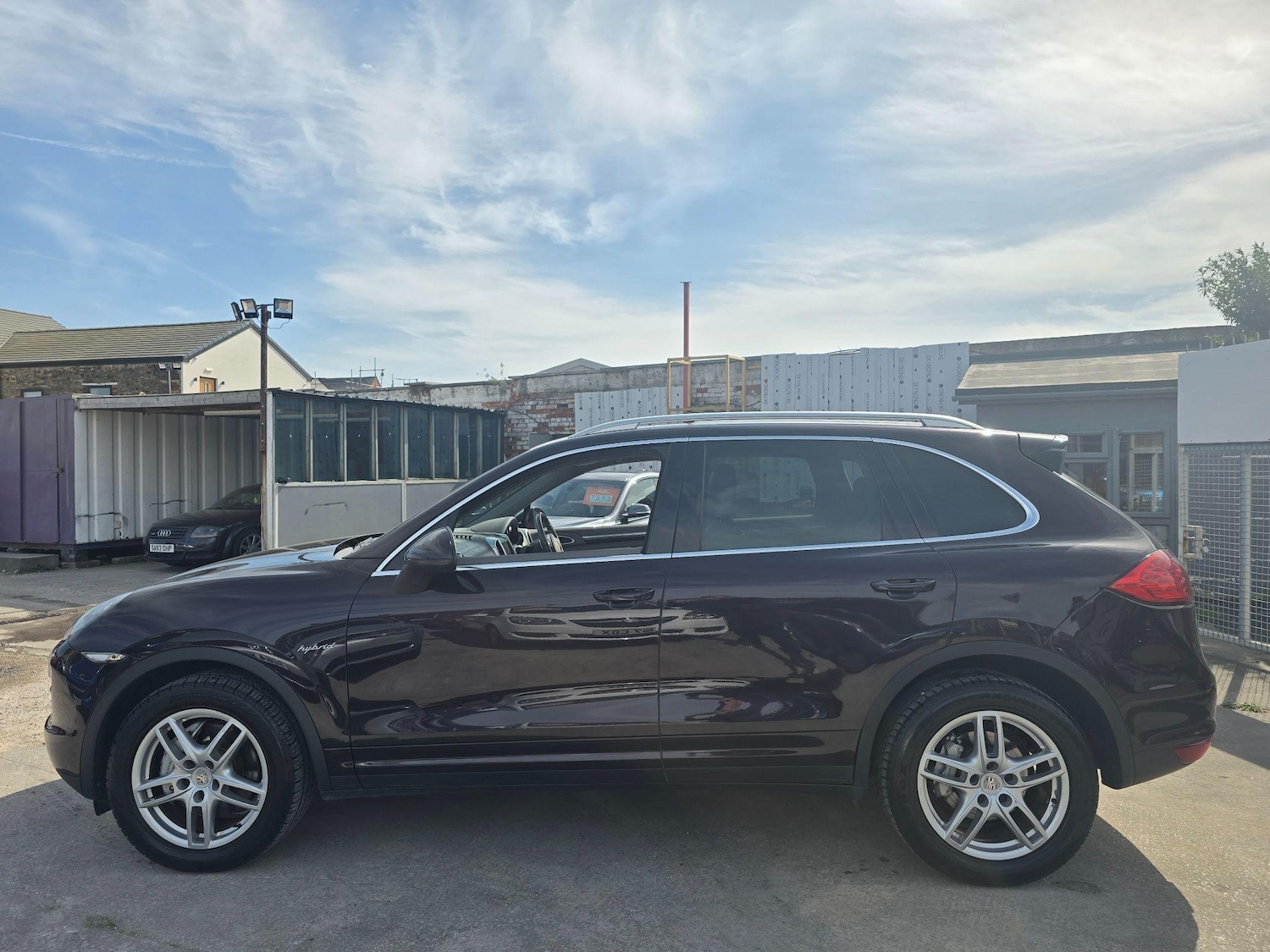 Used Porsche Cayenne 2010 for sale - 76371321: Photo 4