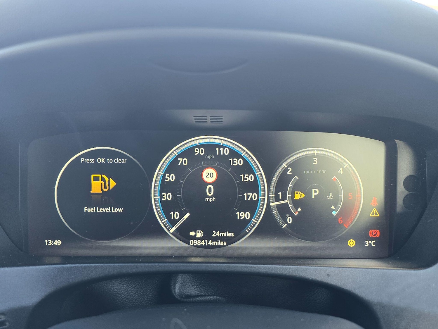 Used Jaguar F-Pace 2016 for sale - 77163259: Photo 10