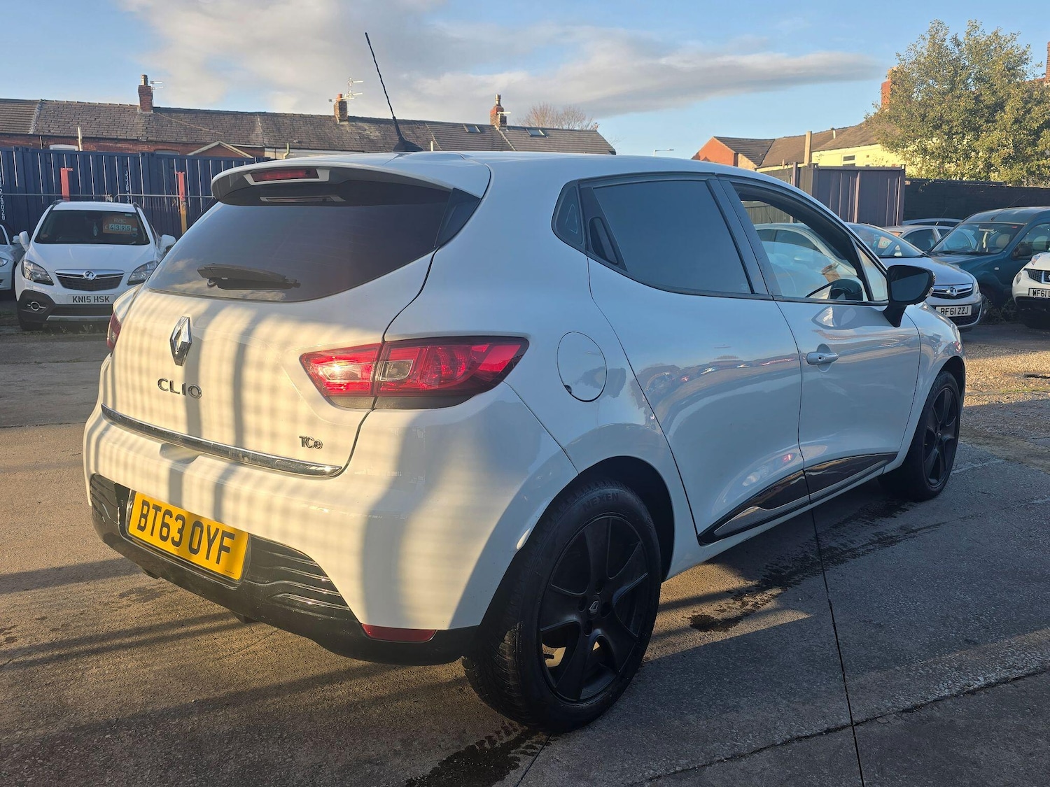 Used Renault Clio 2013 for sale - 76441350: Photo 6