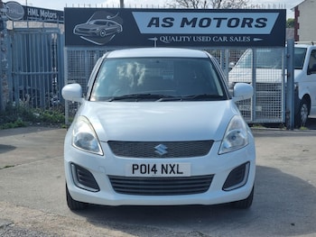 Used Suzuki Swift 2014 for sale - 79613036: Photo
