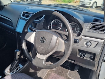 Used Suzuki Swift 2014 for sale - 79613036: Photo