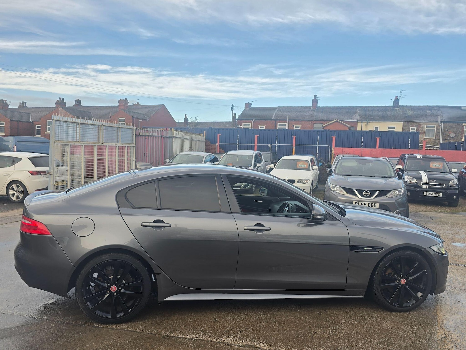 Used Jaguar XE 2018 for sale - 77215716: Photo 8