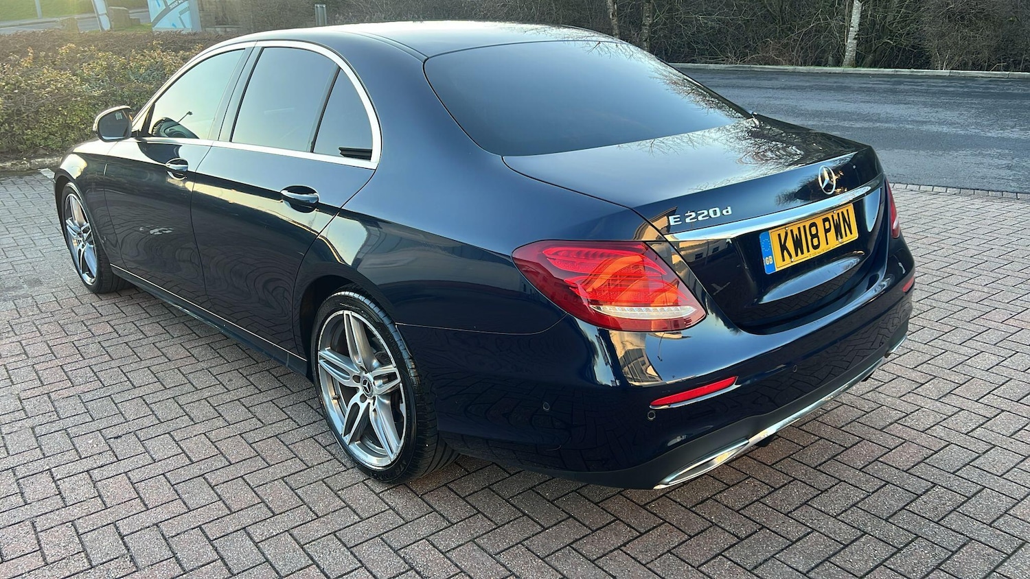 Used Mercedes-Benz E Class 2018 for sale - 77704891: Photo 3