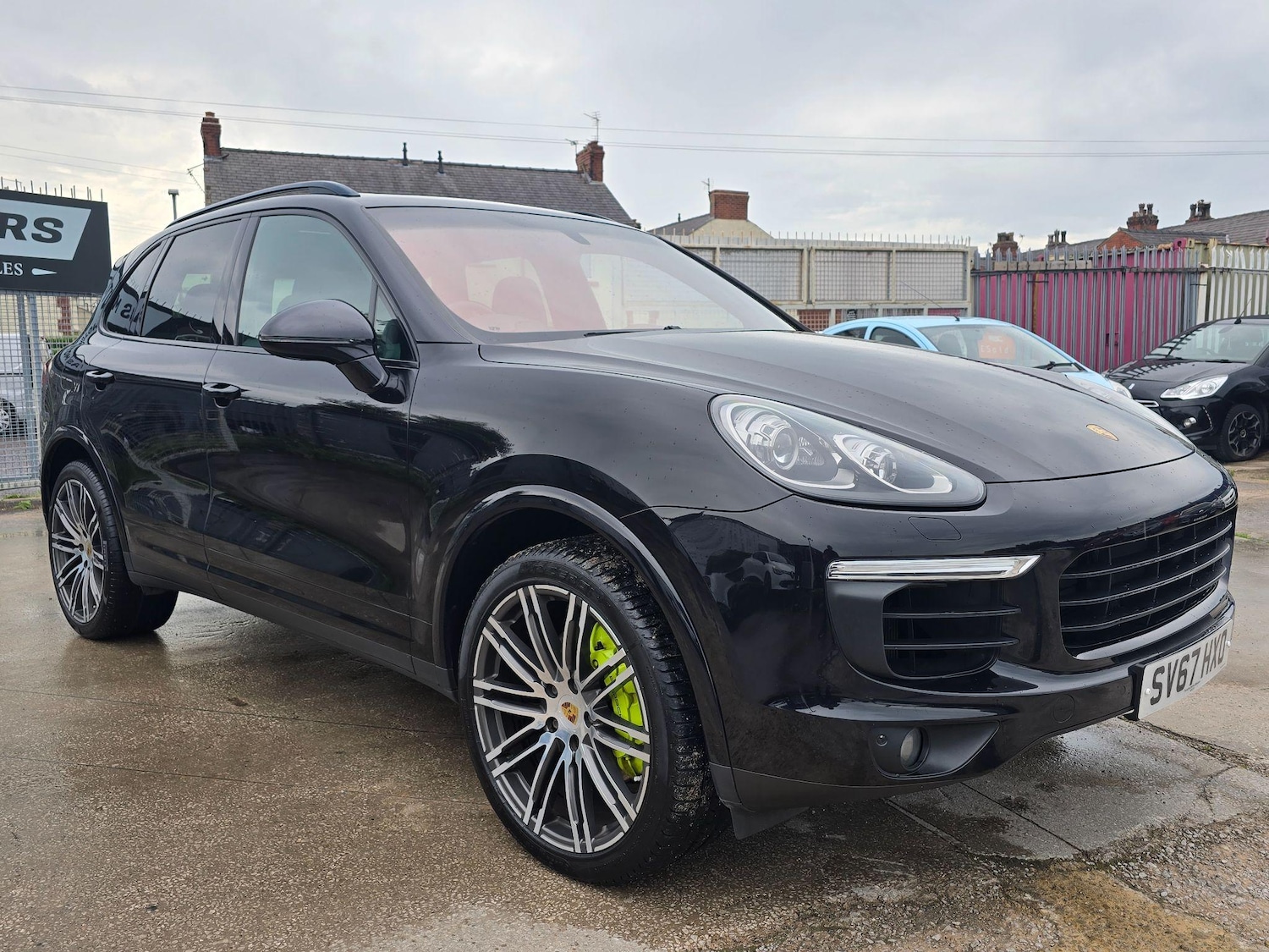 Used Porsche Cayenne 2017 for sale - 76370812: Photo 1