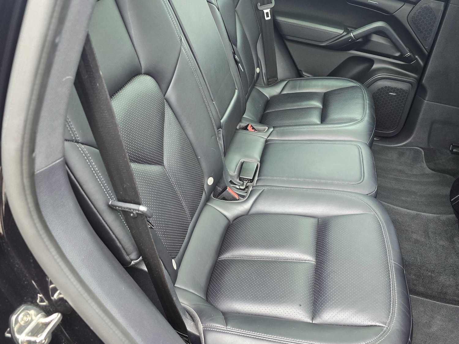 Used Porsche Cayenne 2017 for sale - 76370812: Photo 13
