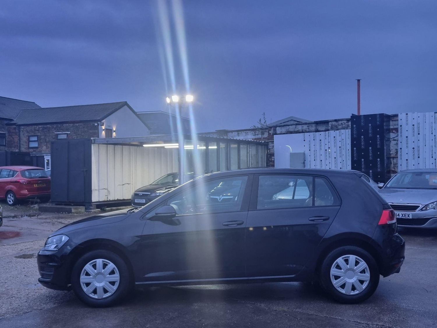 Used Volkswagen Golf 2014 for sale - 76898867: Photo 7