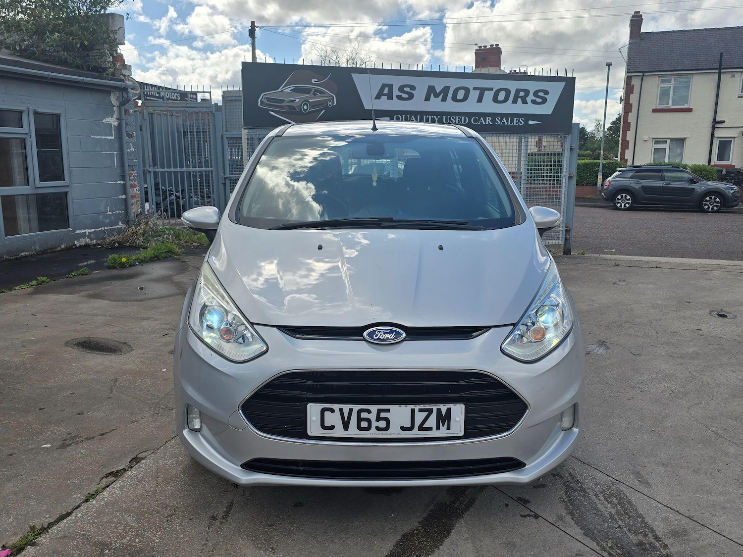 Used Ford B-MAX 2015 for sale - 77456552: Photo 2