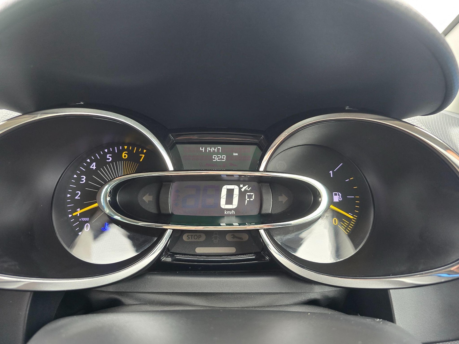 Used Renault Clio for sale - 76476445: Photo 10