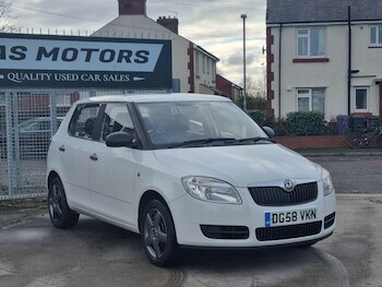 (58) - 1.2 HTP 12V 1 5dr