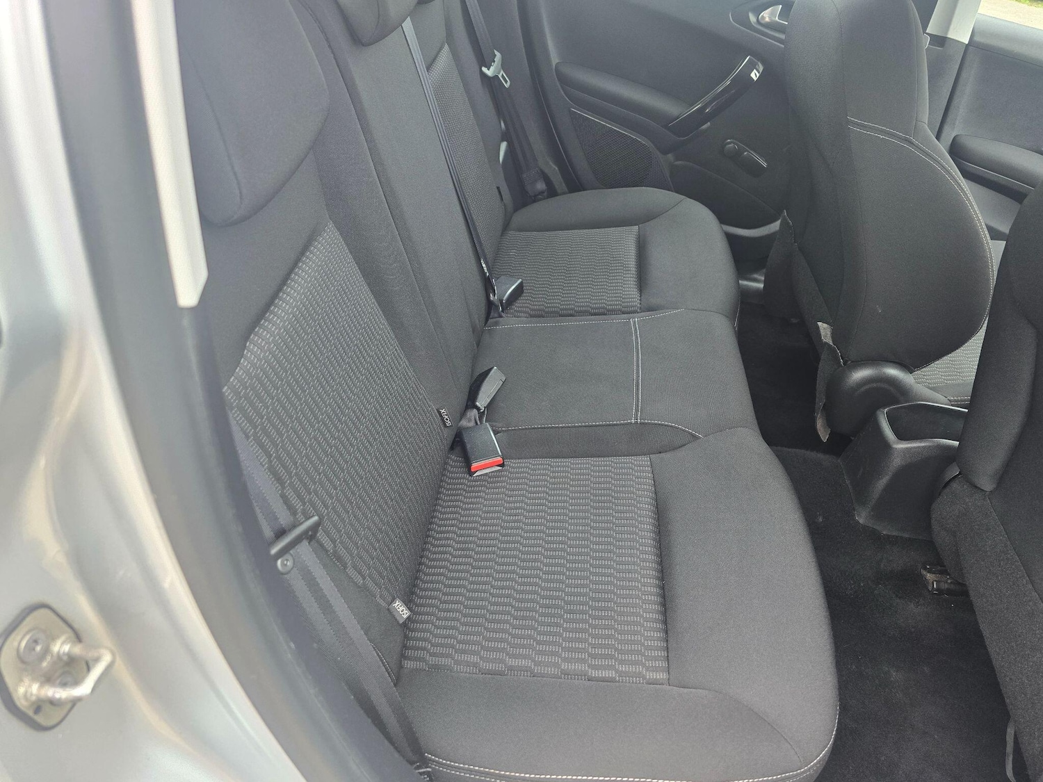 Used Peugeot 208 2017 for sale - 76371396: Photo 13