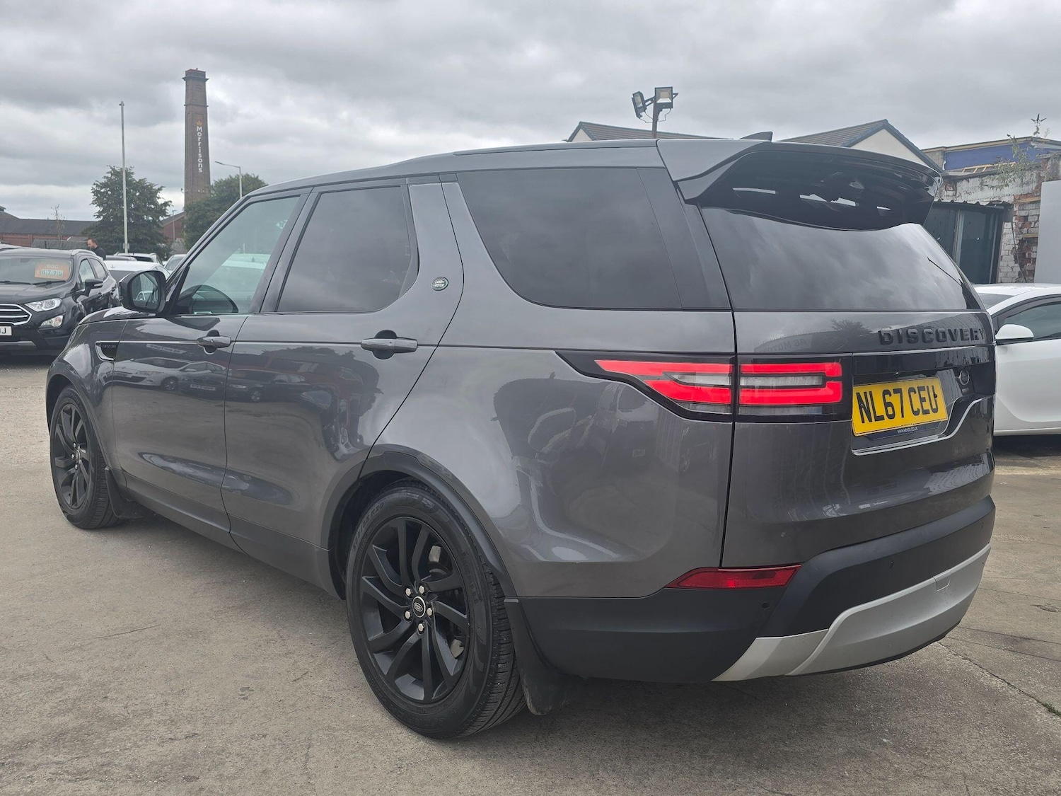 Used Land Rover Discovery 2017 for sale - 76989740: Photo 5