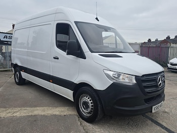 Used Mercedes-Benz Sprinter 2019 for sale - 76936221: Photo