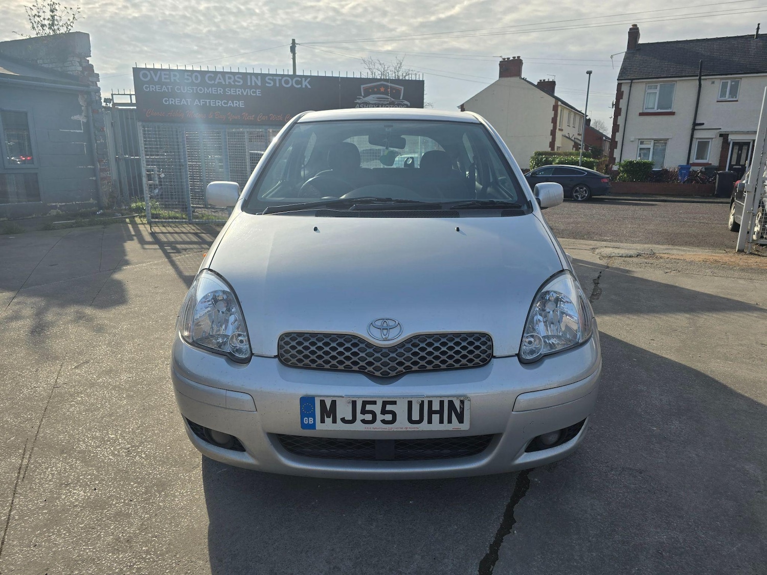 Used Toyota Yaris 2005 for sale - 76371089: Photo 2