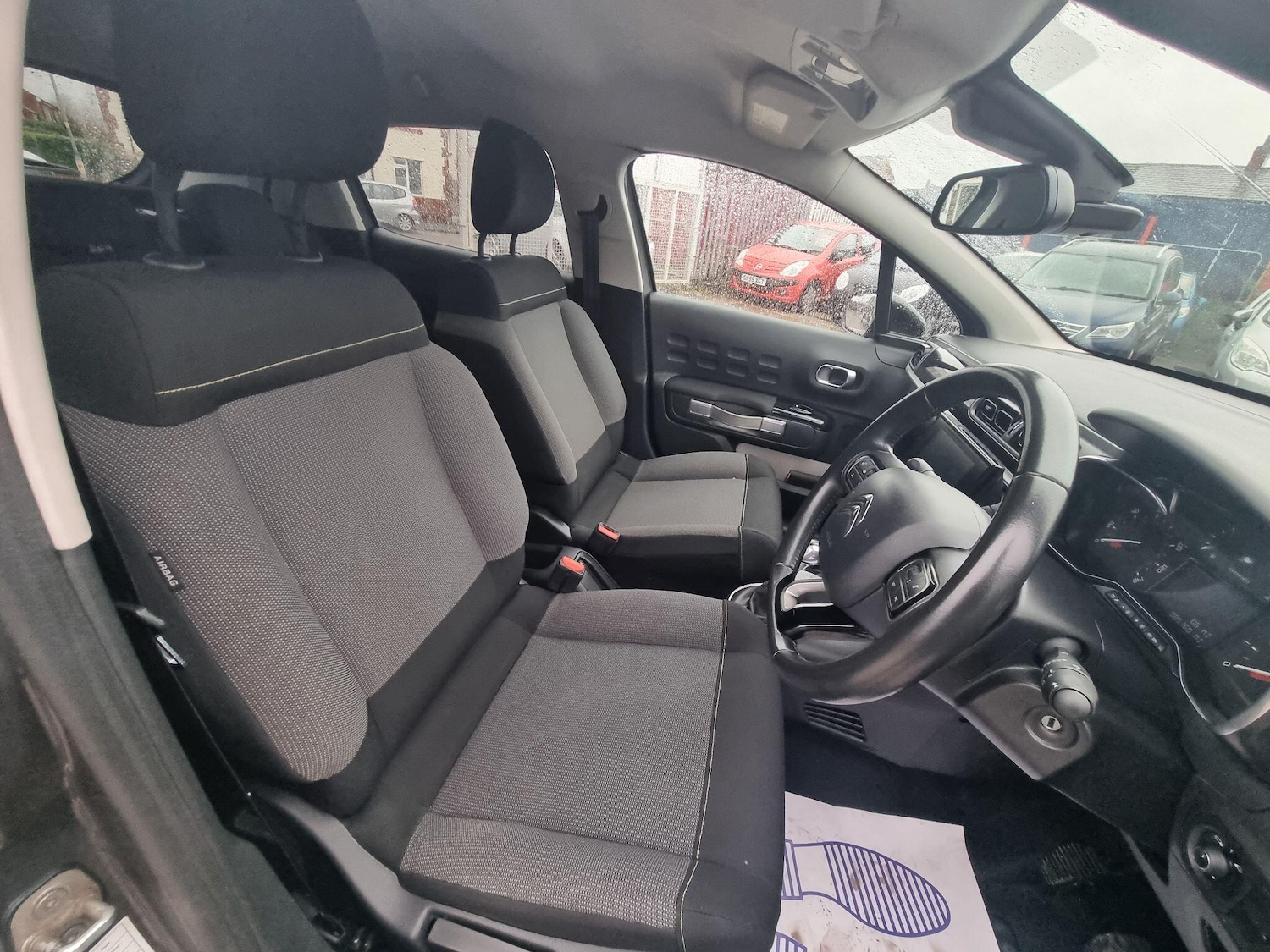Used Citroen C3 2018 for sale - 76765577: Photo 5