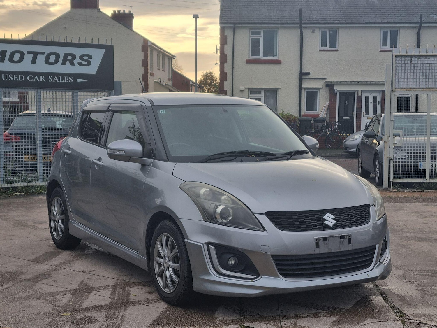 Used Suzuki Swift for sale - 76485352: Photo 1