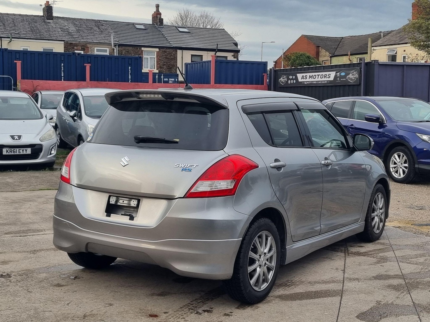 Used Suzuki Swift for sale - 76485352: Photo 12