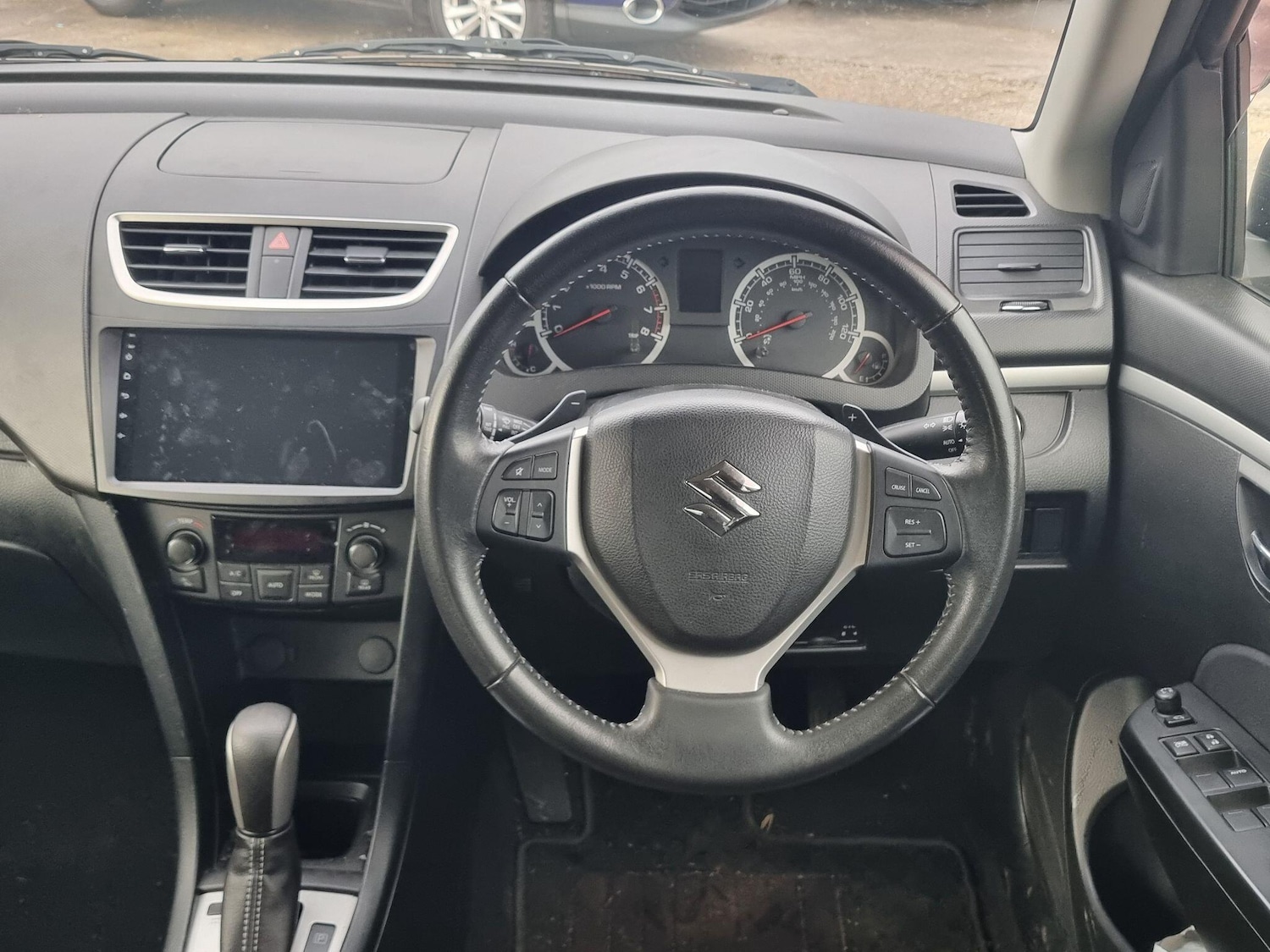 Used Suzuki Swift for sale - 76485352: Photo 4