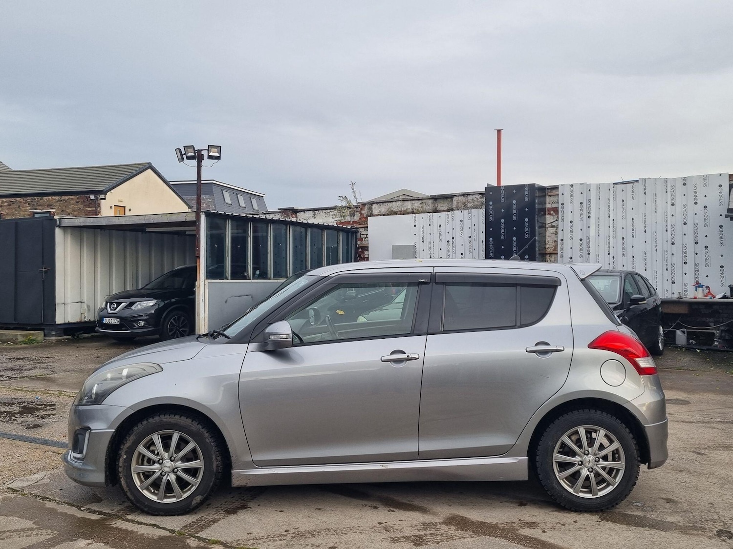 Used Suzuki Swift for sale - 76485352: Photo 7