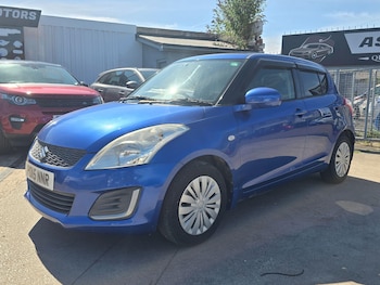 Used Suzuki Swift 2015 for sale - 79472333: Photo