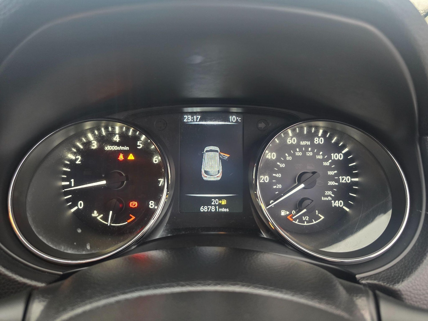 Used Nissan Qashqai 2014 for sale - 76550423: Photo 10