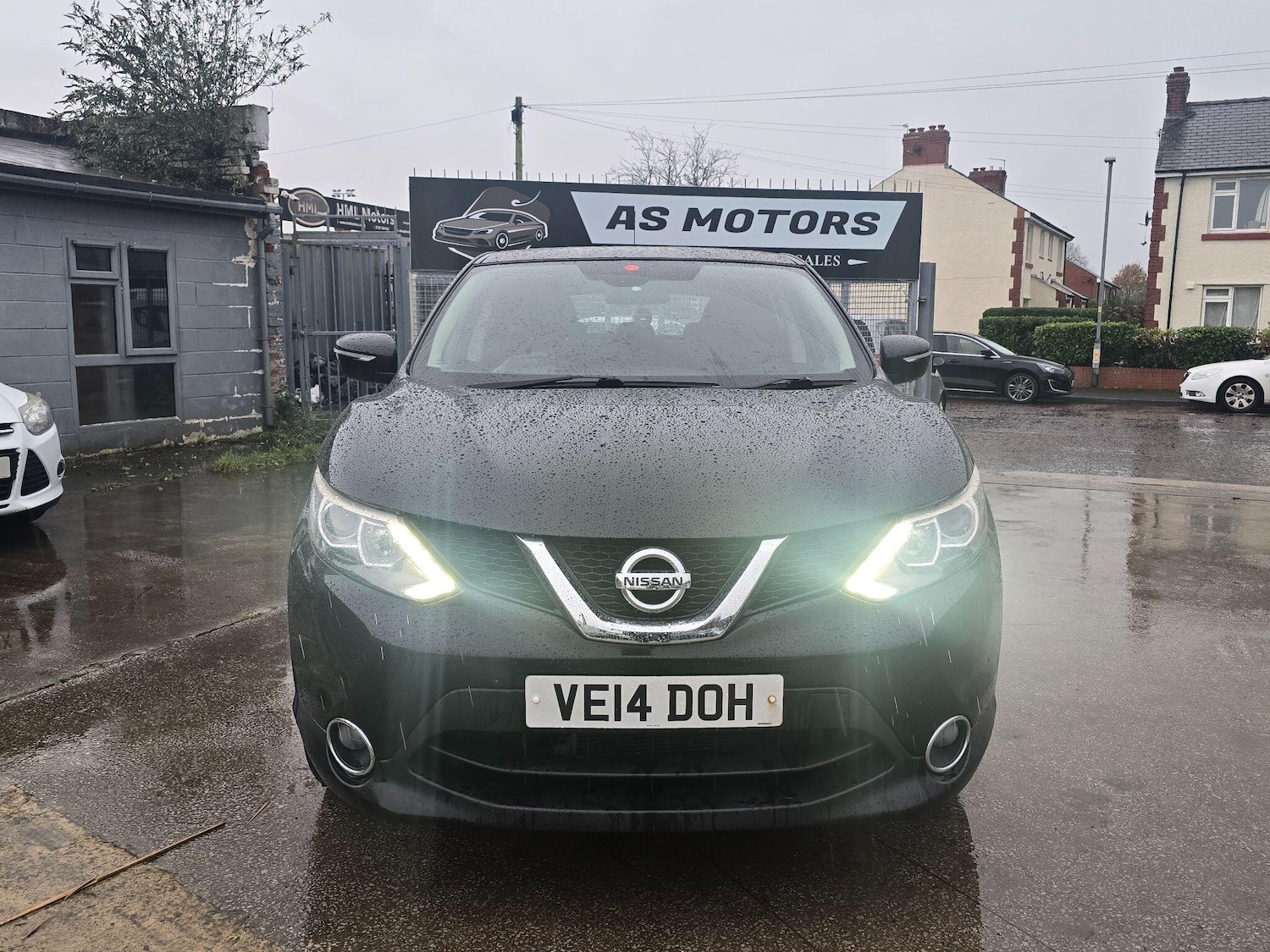 Used Nissan Qashqai 2014 for sale - 76550423: Photo 2