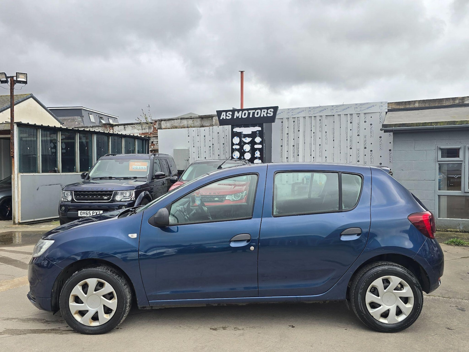 Used Dacia Sandero 2018 for sale - 77882705: Photo 4