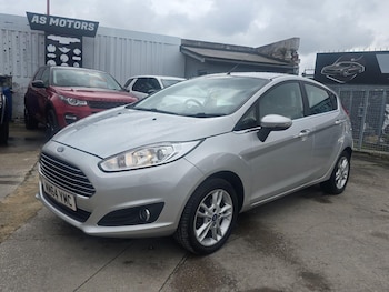 Used Ford Fiesta 2015 for sale - 78184278: Photo