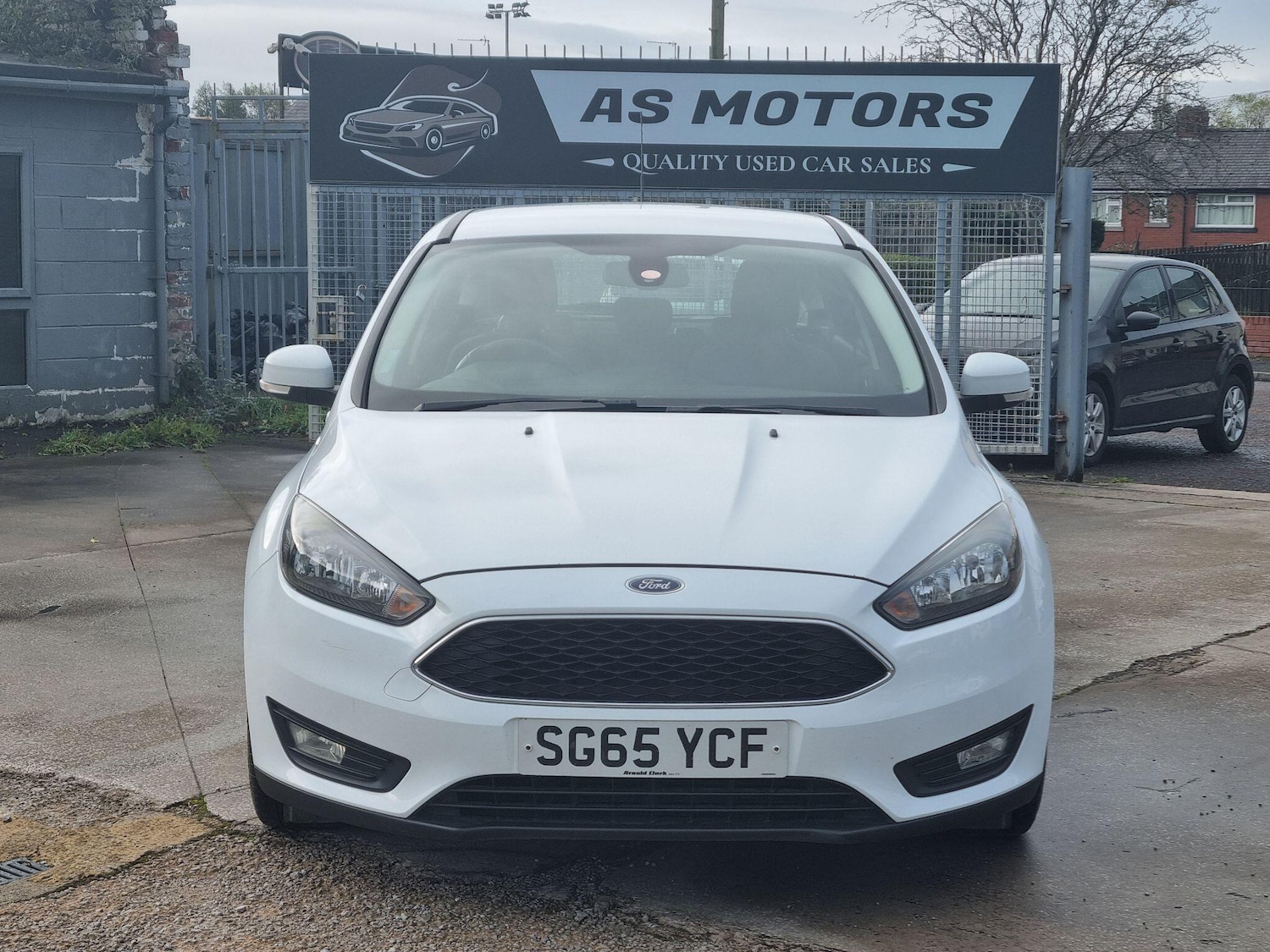 Used Ford Focus 2015 for sale - 76370595: Photo 2
